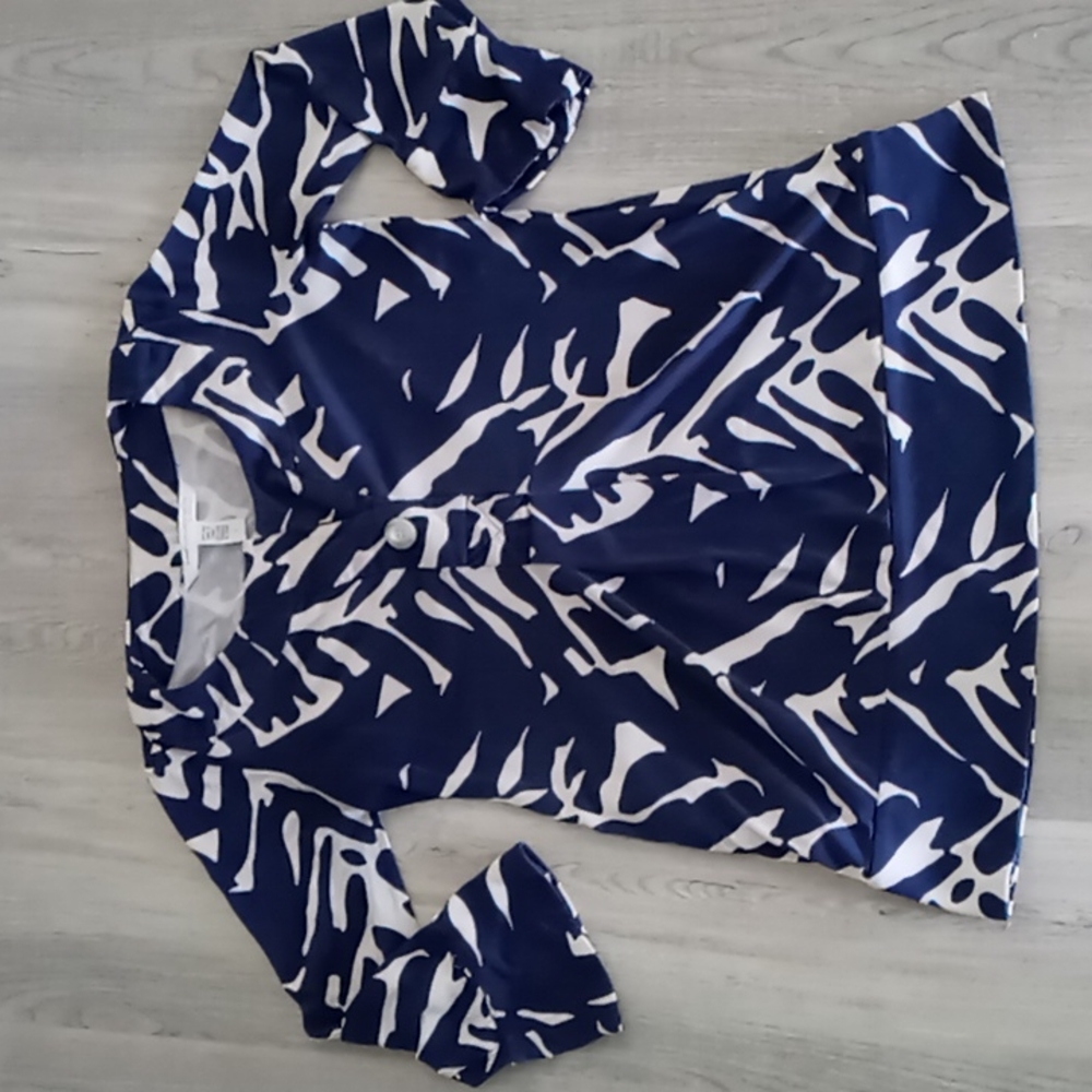 Diane Von Furstenberg Vintage 100% silk size 2